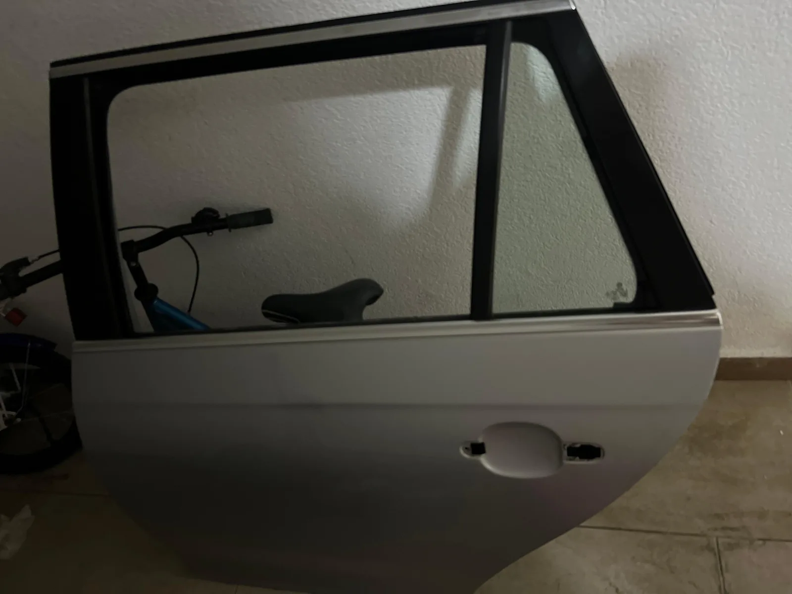 Derë për Golf 5 karavan — foto 2 nga 4