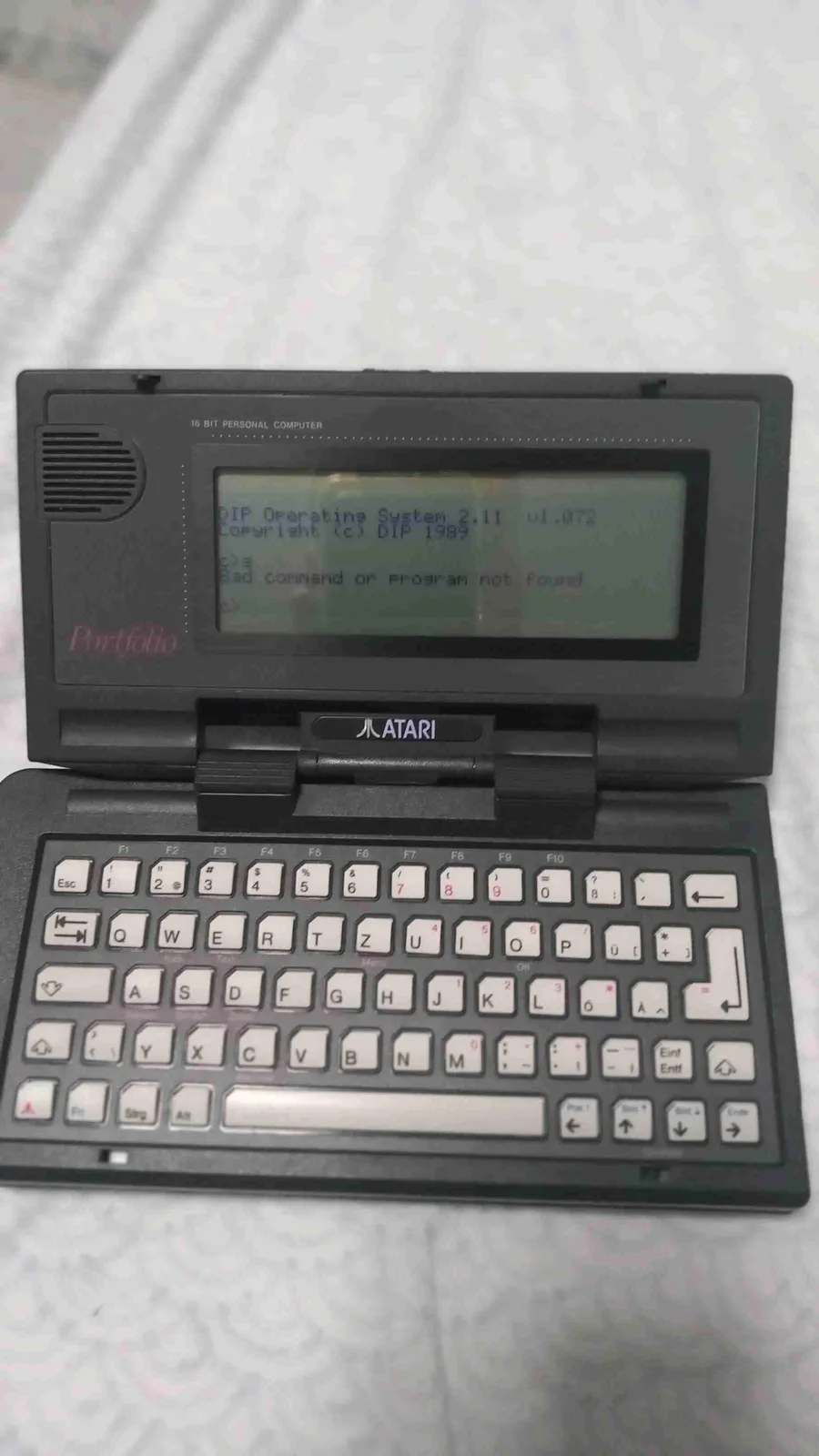 Kompjuter Atari Portfolio vintage — foto 1 nga 7