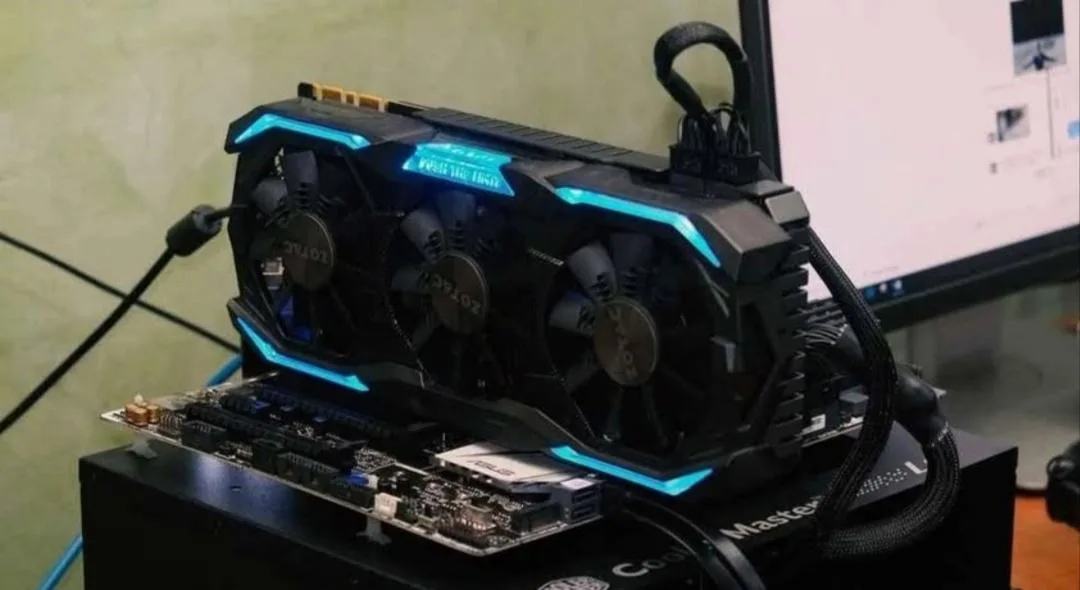 Kartë grafike ZOTAC GTX 1070 AMP Extreme 8 GB RGB, 3 ventilatorë — foto 2 nga 2