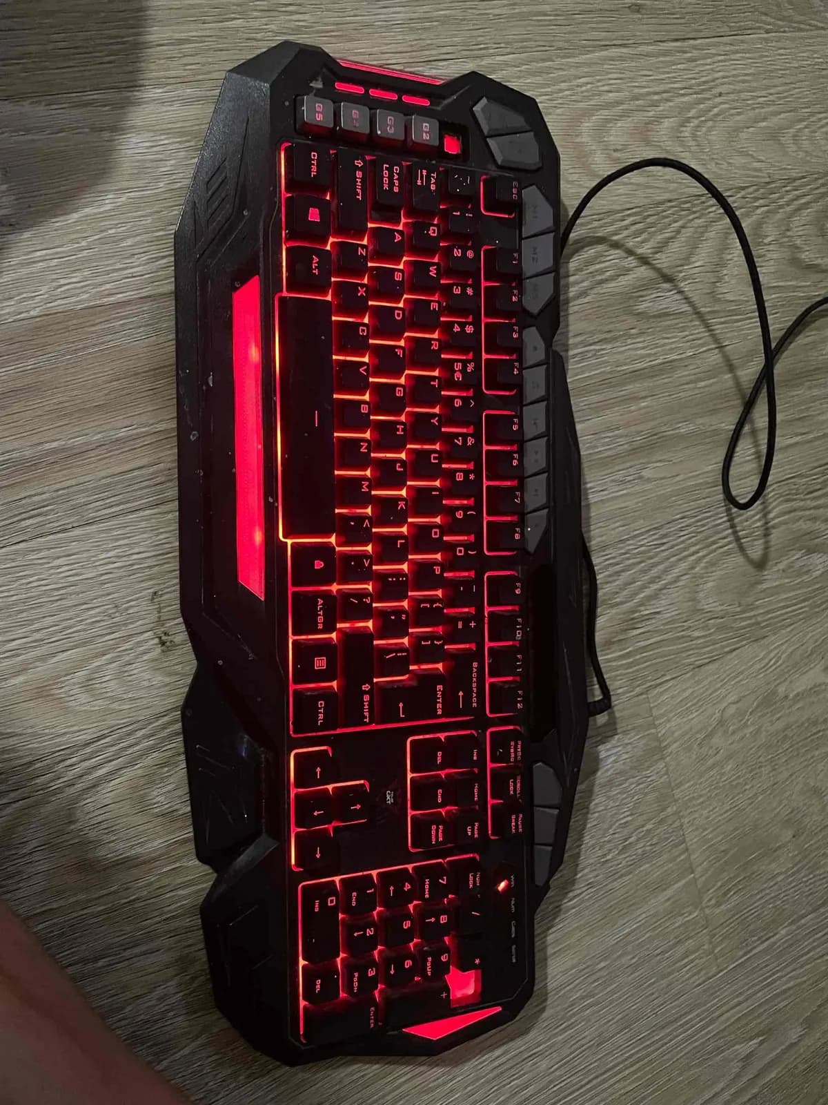 Tastierë gaming LED e përdorur — foto 2 nga 3