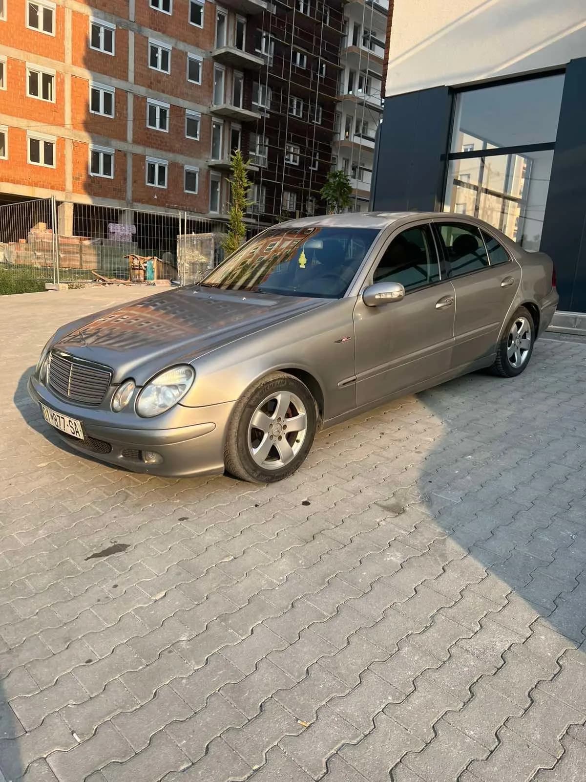 Mercedesin E Class - Automatik, 2.2, Viti 2003 — foto 1 nga 6