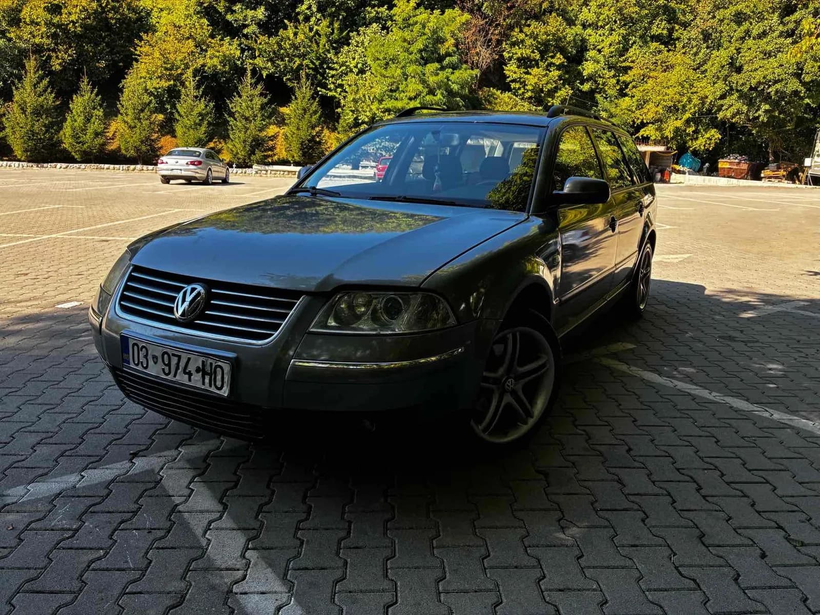 Passat 1.9 TDI (DI kuqe) — foto 2 nga 11