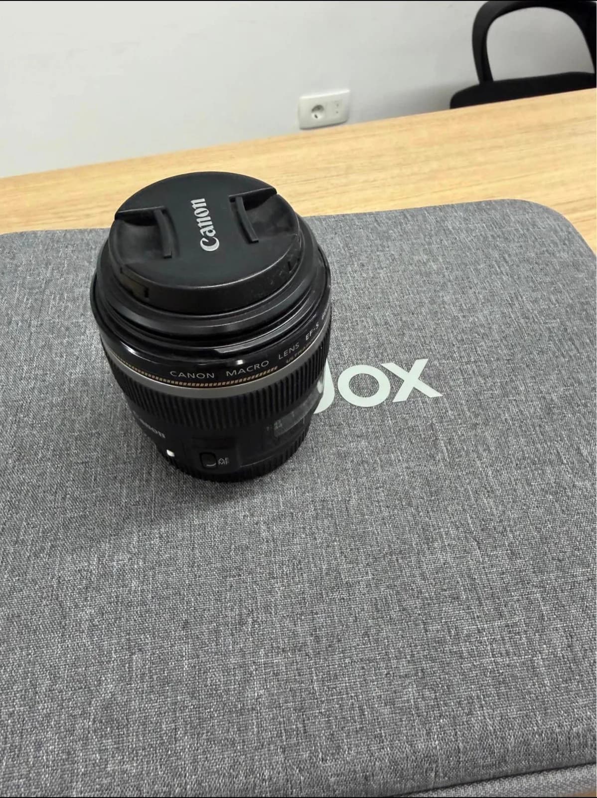 Canon EF-S 60mm f/2.8 Macro USM — lente, si i ri — foto 1 nga 6
