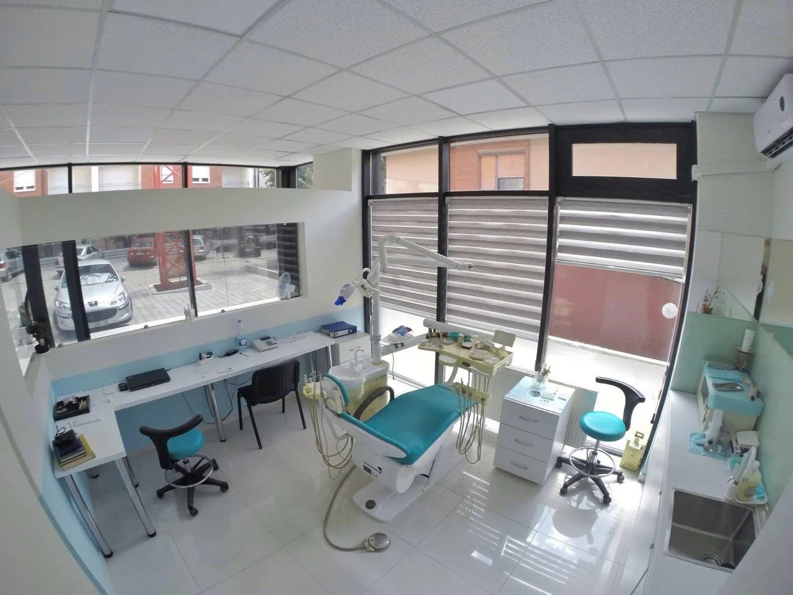Lokal 30 m² me qira – Muharrem Fejza, Prishtinë — foto 2 nga 8