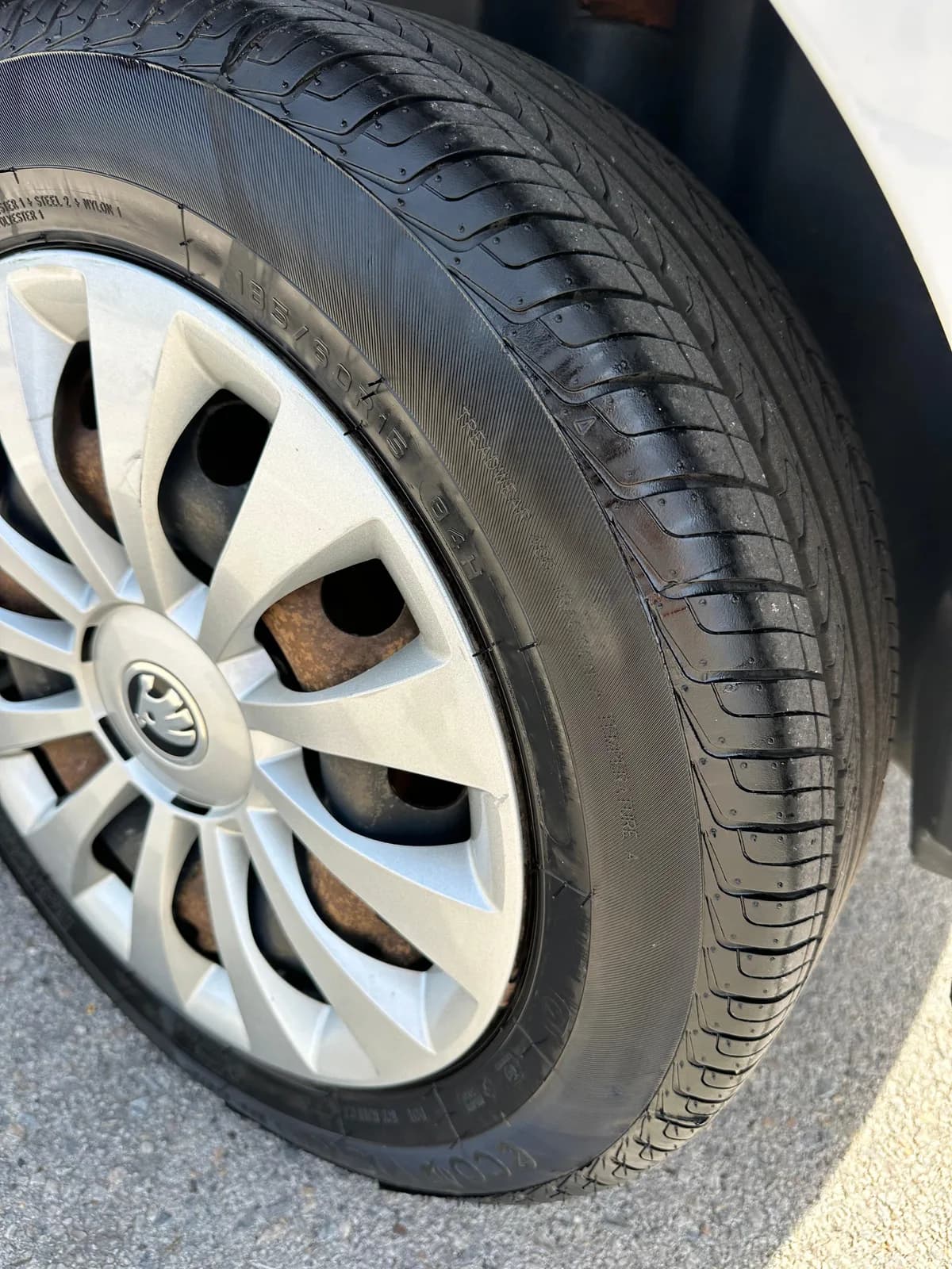 Škoda Fabia 1.2, Manual, Viti 2017 — foto 2 nga 9