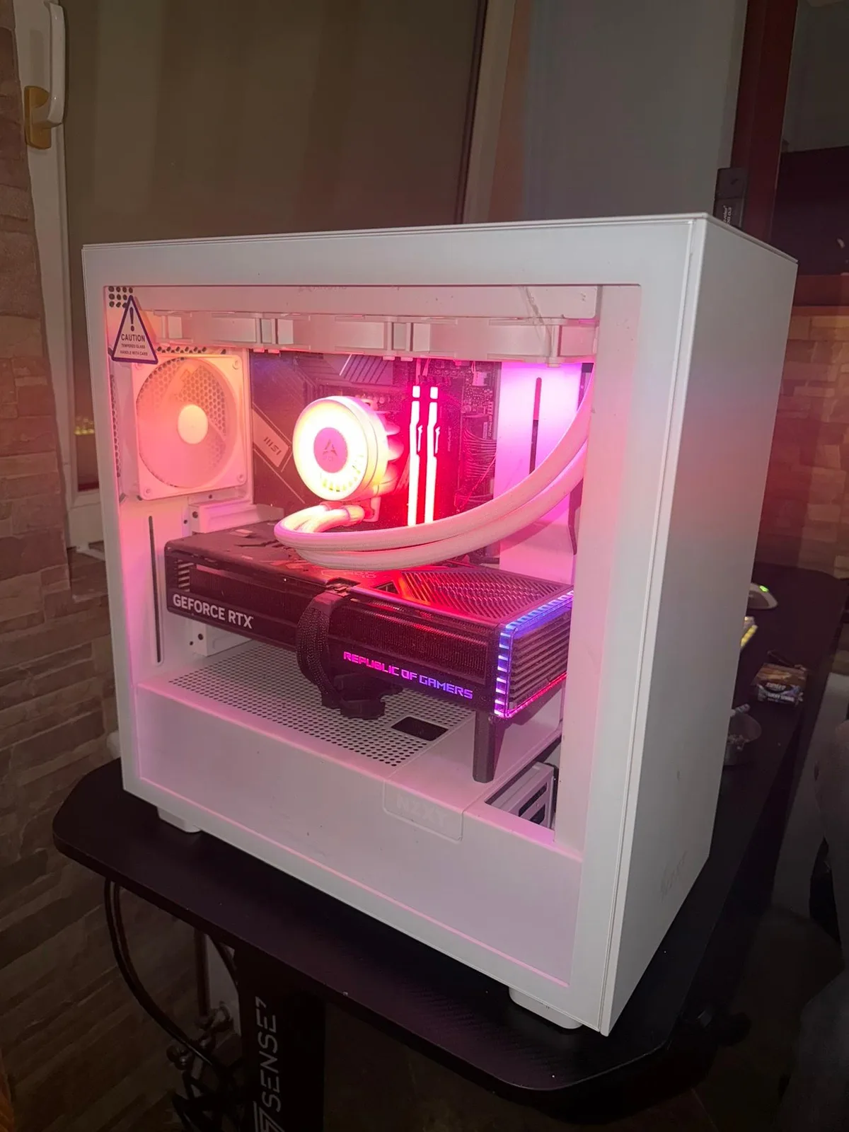 PC gaming - RTX 4090 — foto 1 nga 4