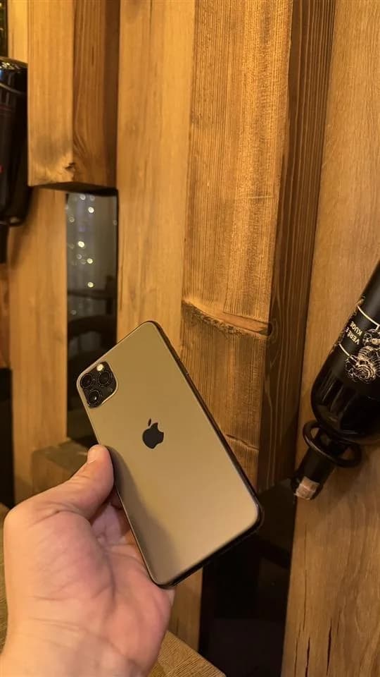 iPhone 11 Pro Max CE 256 GB, nga Zvicra — foto 2 nga 6