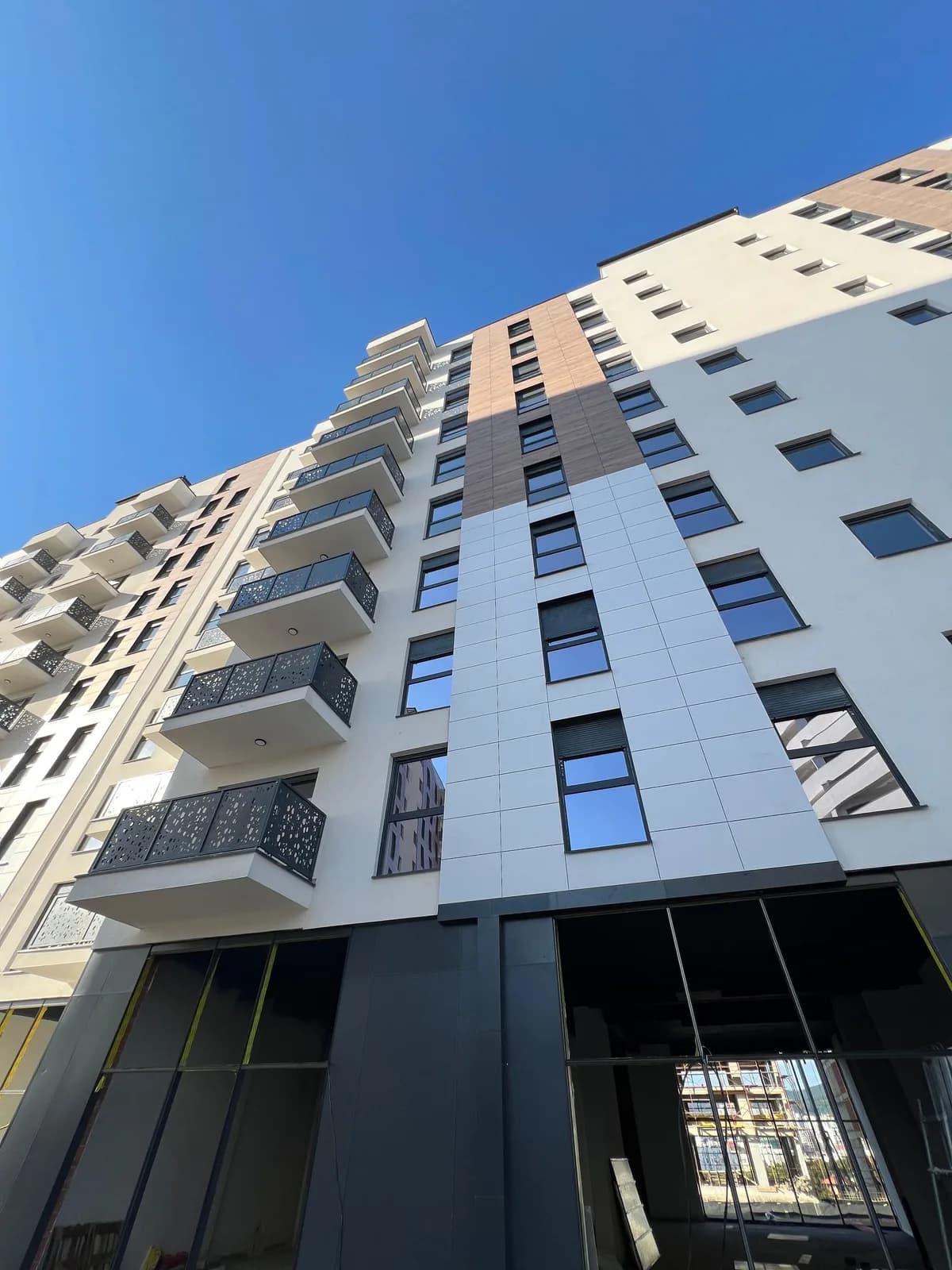 Banesë 117 m² në shitje në Prishtinën e Re — foto 1 nga 8