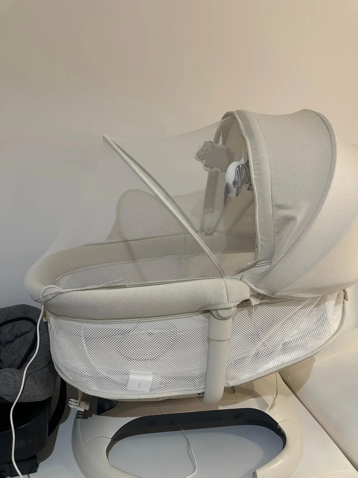 Shtrat elektrik — foto 1 nga 5