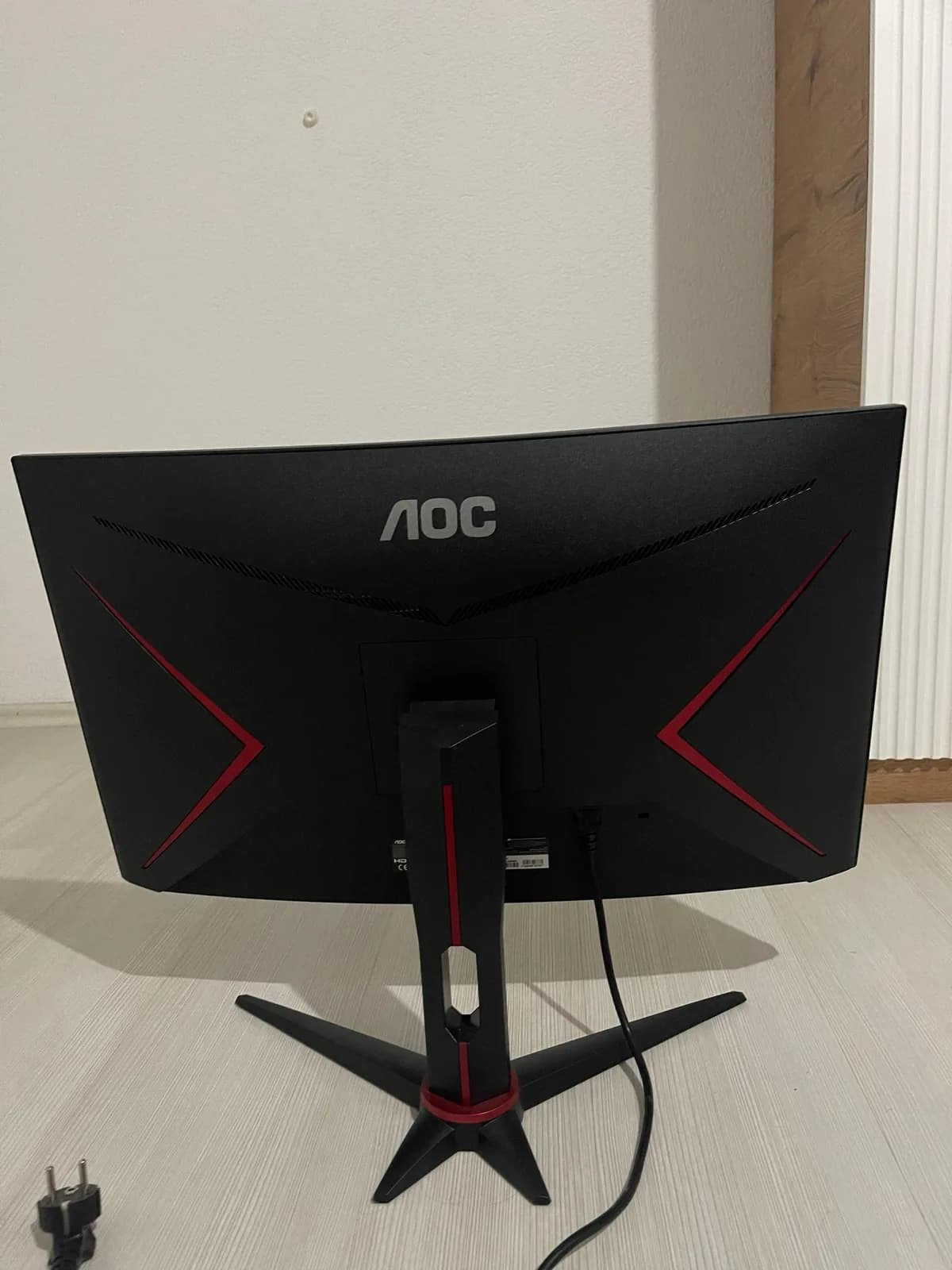 Monitor AOC C27G2ZE 27", FHD, 240Hz, 0.5 ms, i lakuar — foto 2 nga 3