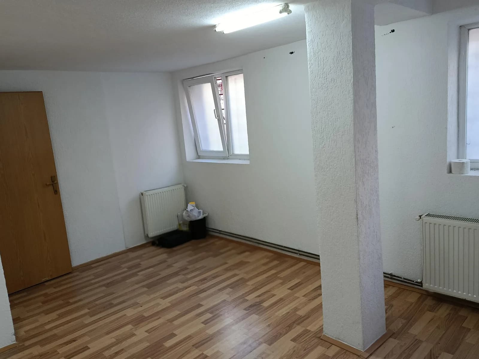 Lokal zyrë 45 m2 me qira te Qafa — foto 1 nga 6