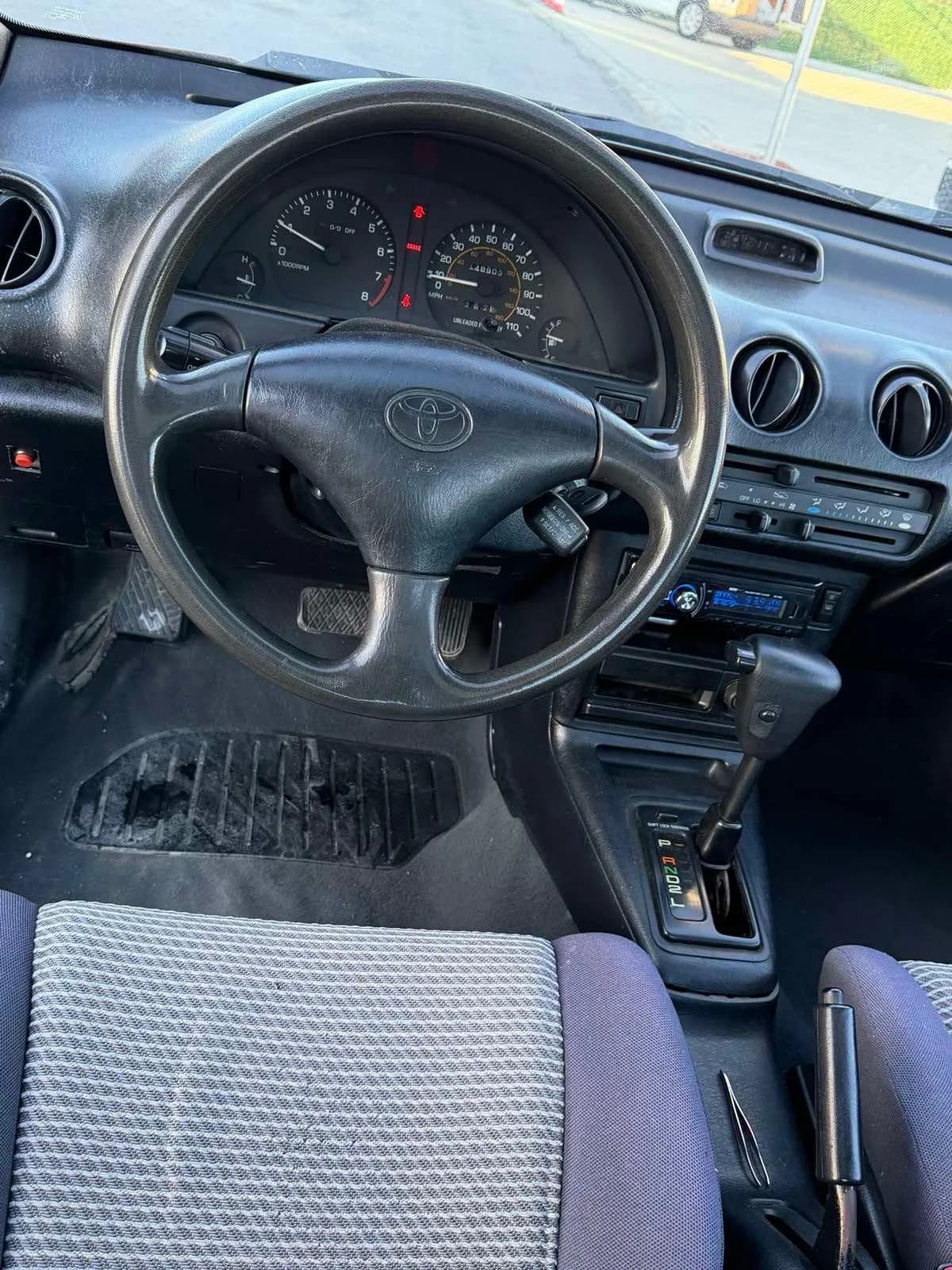 Toyota Paseo, viti 1992, automatik — foto 2 nga 11