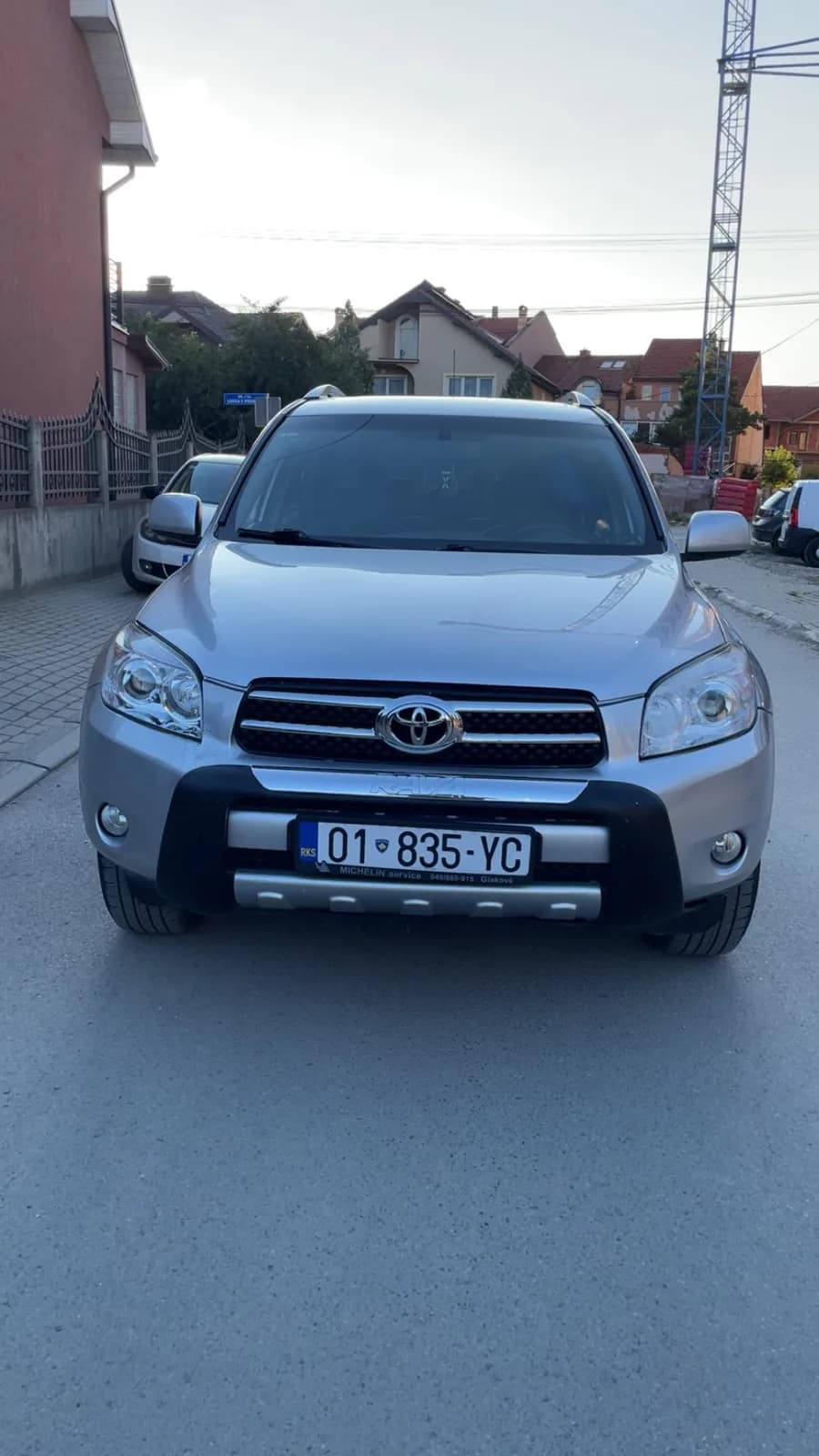 Toyota RAV4, 2.0 Benzinë, Automatik — foto 1 nga 5