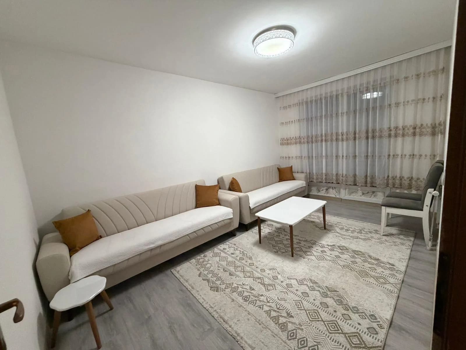 Banesë 2+1 me qira, Lagjja e Muhaxherëve — foto 2 nga 4