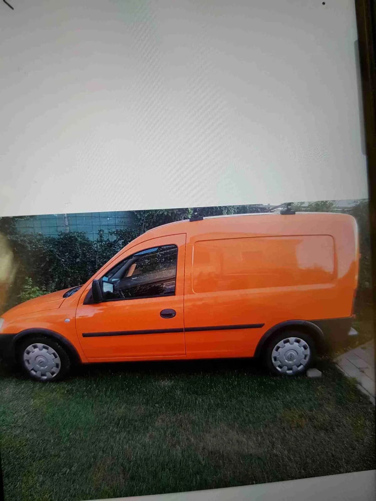 Opel Combo 1.7 CDTI — foto 1 nga 3