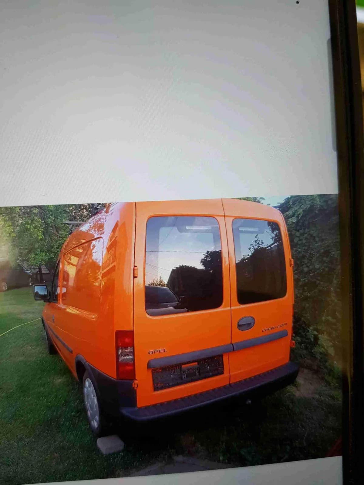 Opel Combo 1.7 CDTI — foto 2 nga 3