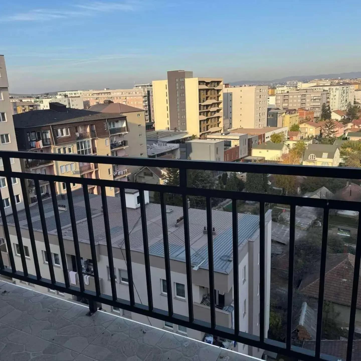 Banesë 89 m² në Fushë Kosovë — foto 1 nga 7