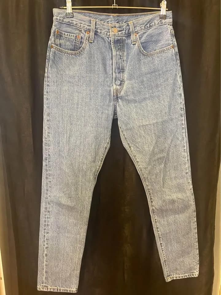 Farmerka Levi's 501 — foto 2 nga 6