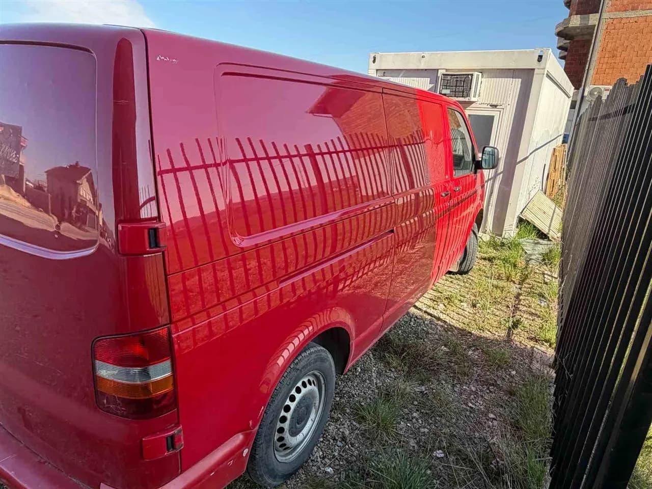 VW T5 1.9 TDI — foto 2 nga 7