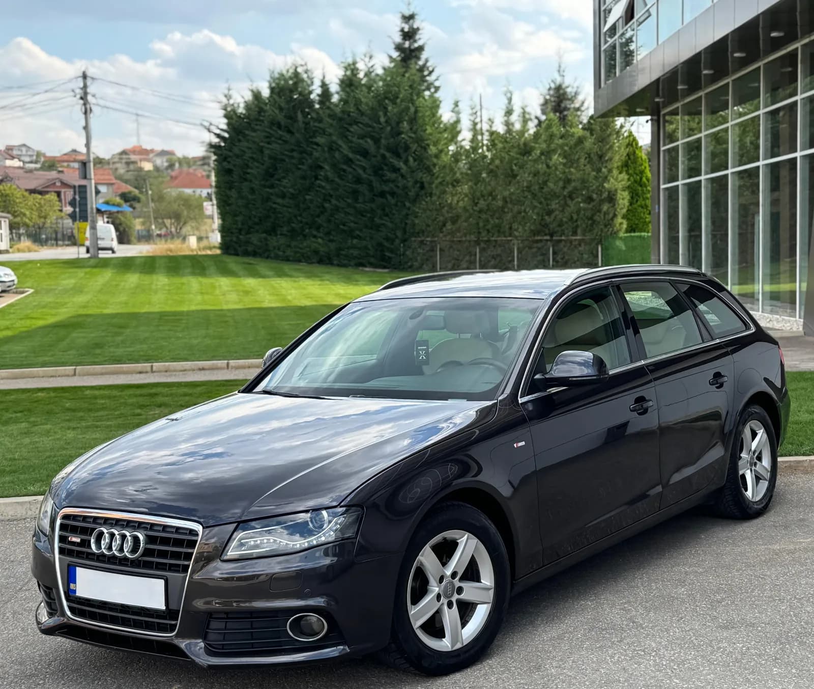 Audi A4 2.0 TDI, automatik, RKS edhe 7 muaj - 2008 — foto 1 nga 9