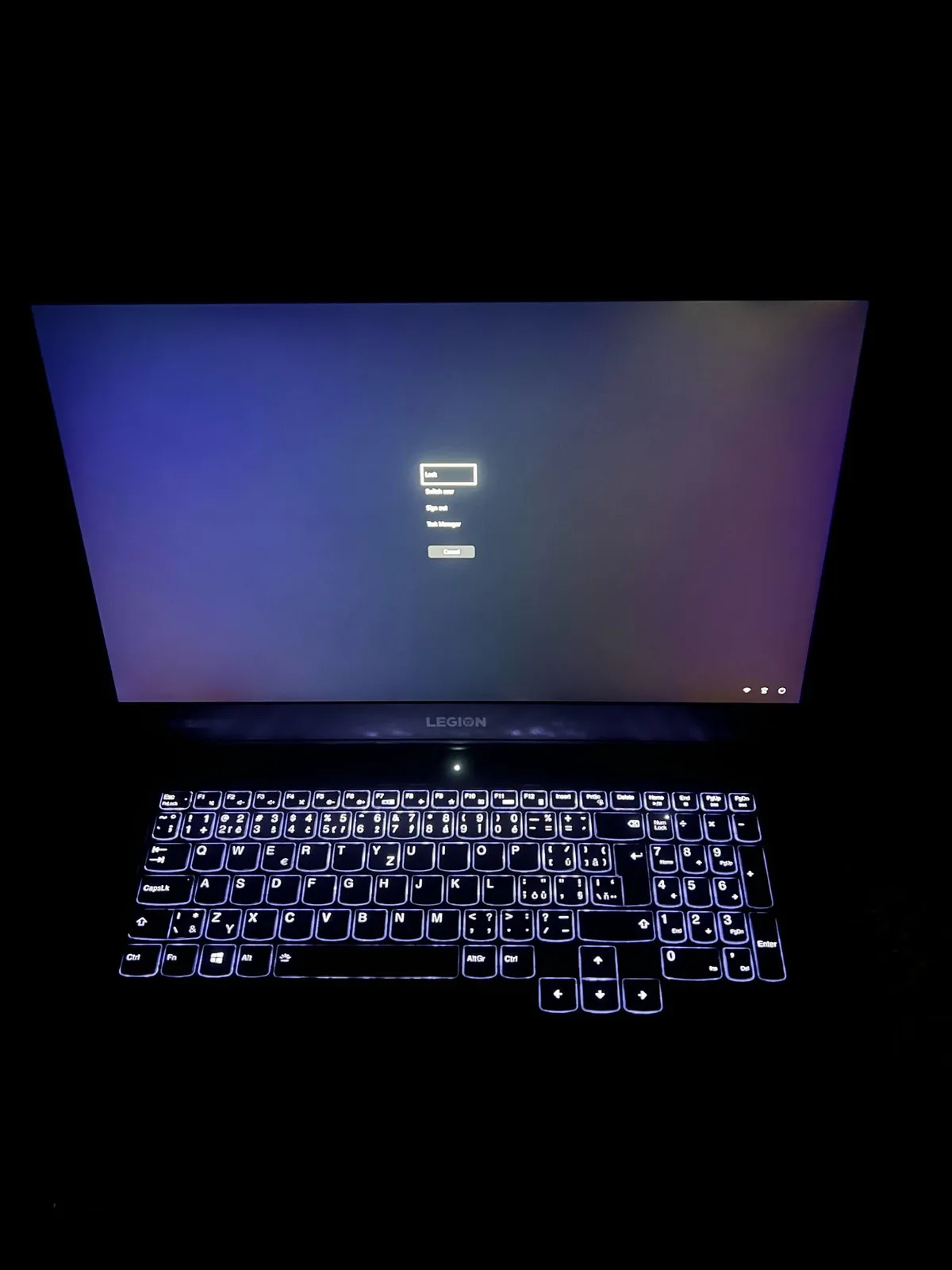 Lenovo Legion 5 17" – RTX 3060, 16 GB RAM — foto 2 nga 10