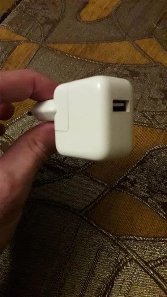 Adapter Apple origjinal për iPad ose iPhone — foto 2 nga 7