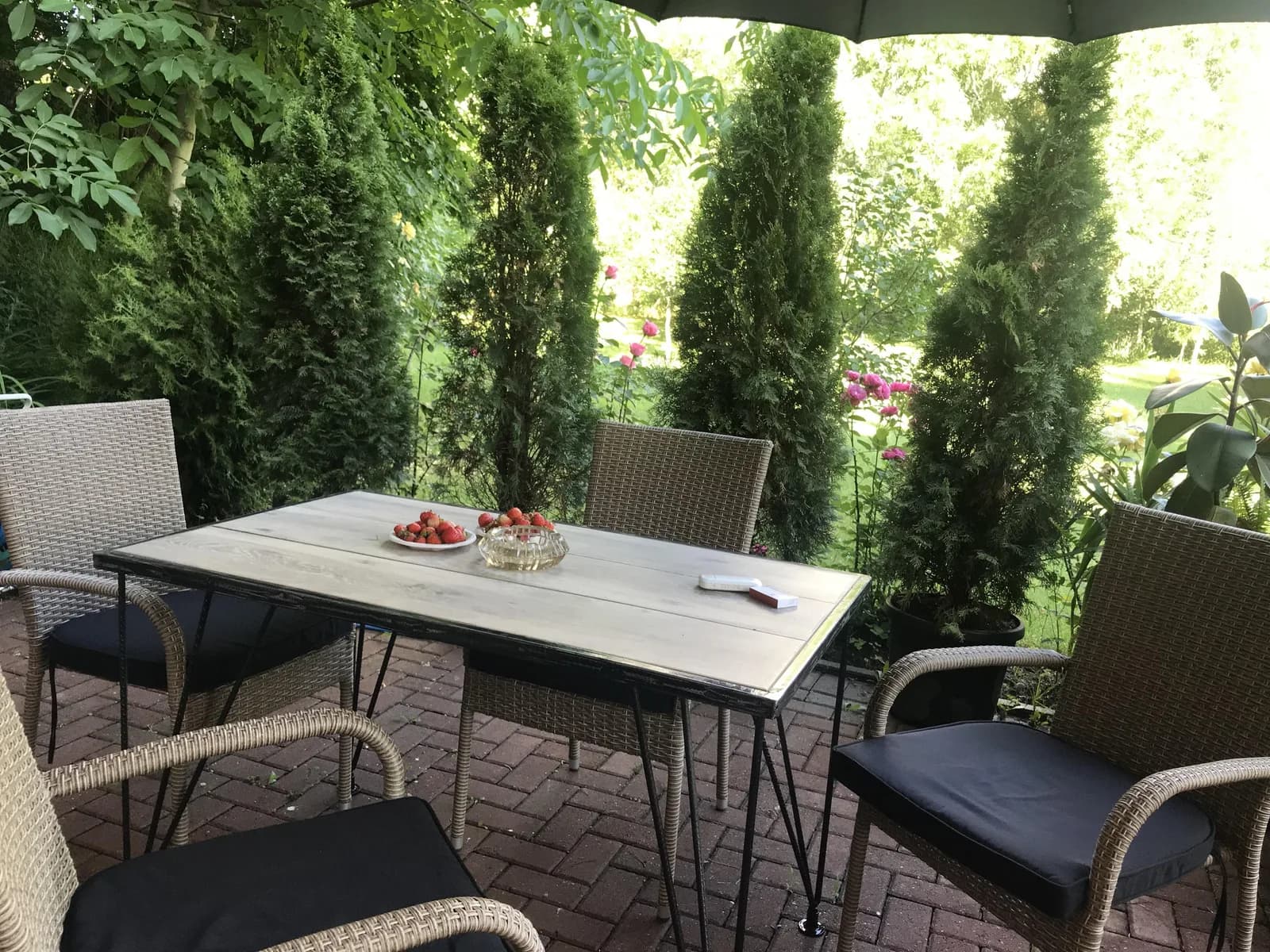 Zyre 100 m2 me qira - Bregu i Diellit 2, afër Banesave të Bardha — foto 2 nga 9