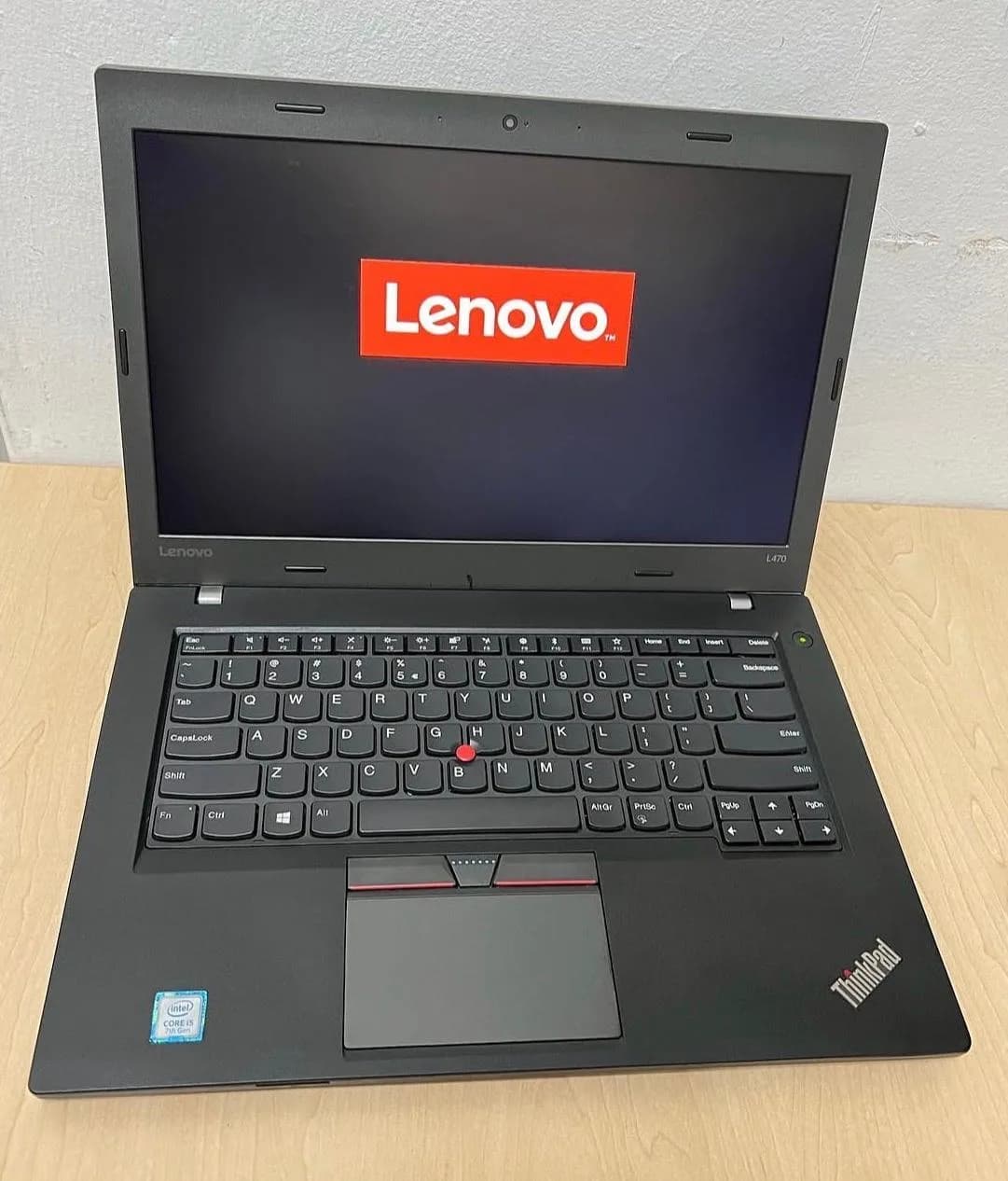 Lenovo ThinkPad L470, i5-7200U, 16 GB RAM, 238 GB SSD — foto 1 nga 4
