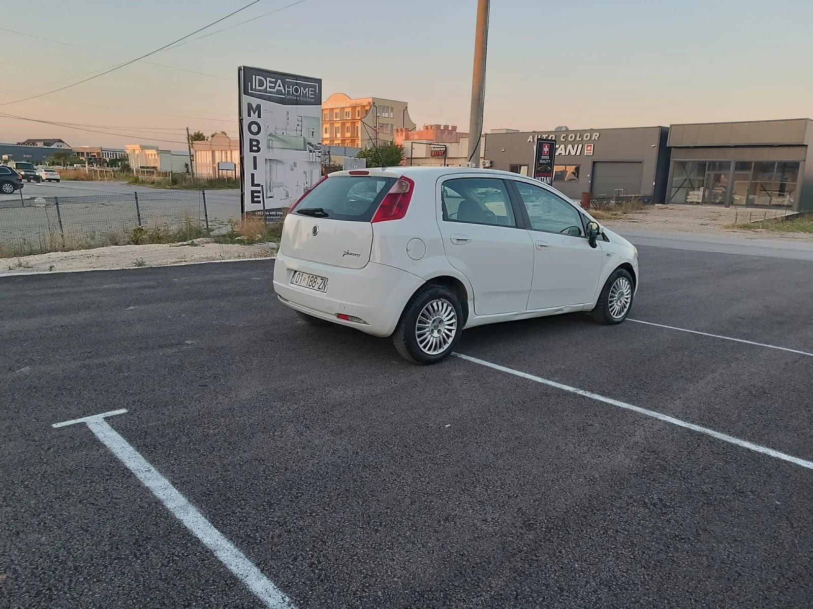 Shes Fiat Punto 1.3 JTD, 2006 — foto 1 nga 11