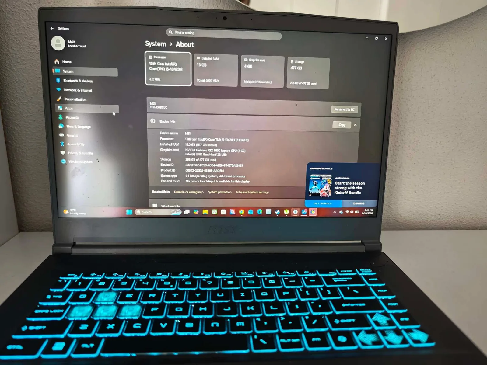 Laptop MSI Thin 15 B13UC, RTX 3050 — foto 1 nga 6
