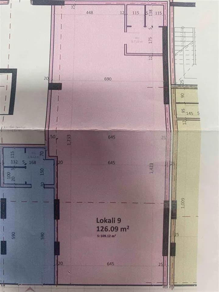Shitet lokali me mundësi ndarje në dy lokale — foto 2 nga 3