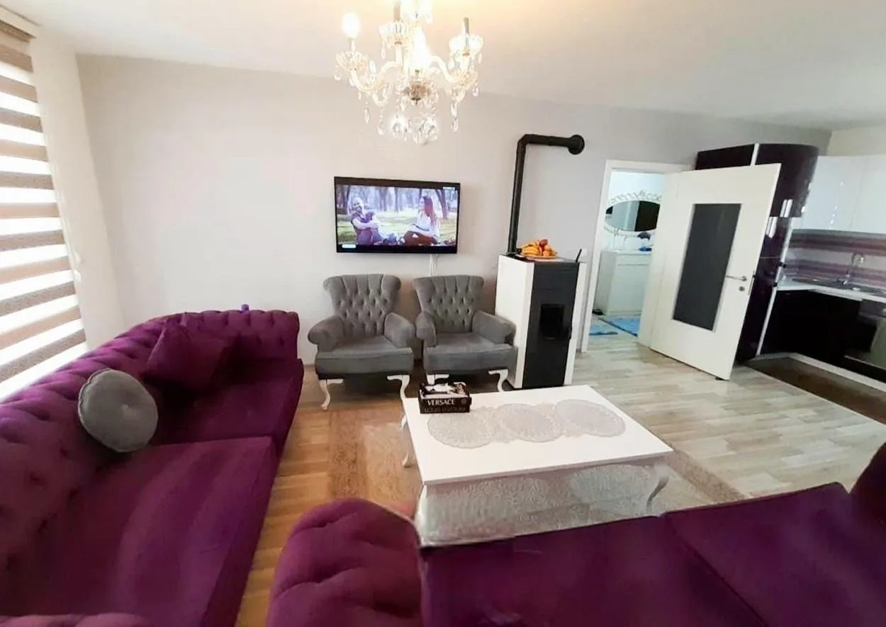 Banesë 88 m² në shitje - Fushë Kosovë — foto 1 nga 10