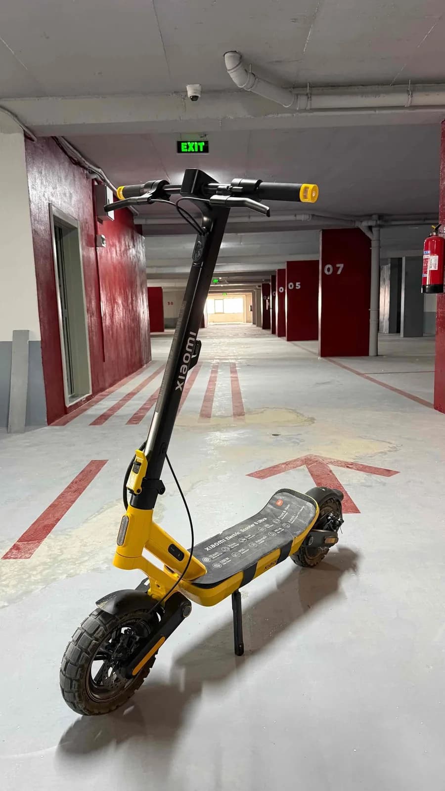 Trotinet elektrik Xiaomi Electric Scooter 6 Ultra me ABS, TCS, 75 km — foto 2 nga 7