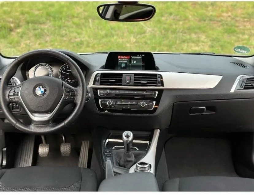 Shitet BMW 116i, Viti 2017 — foto 2 nga 6