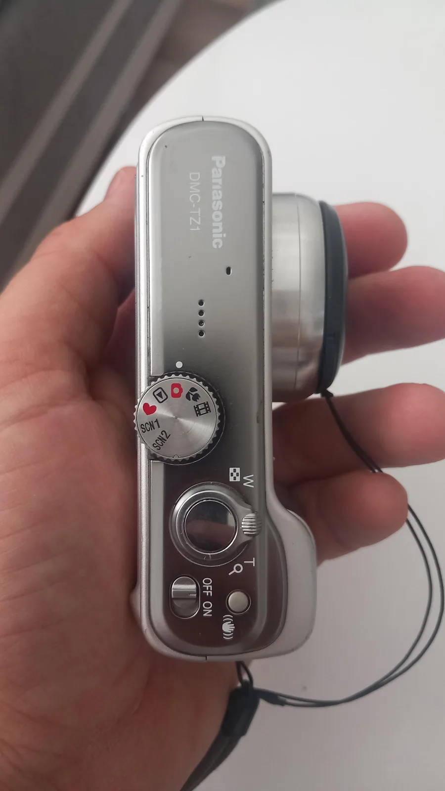 Panasonic DMC-TZ1 aparat fotografik — foto 2 nga 11