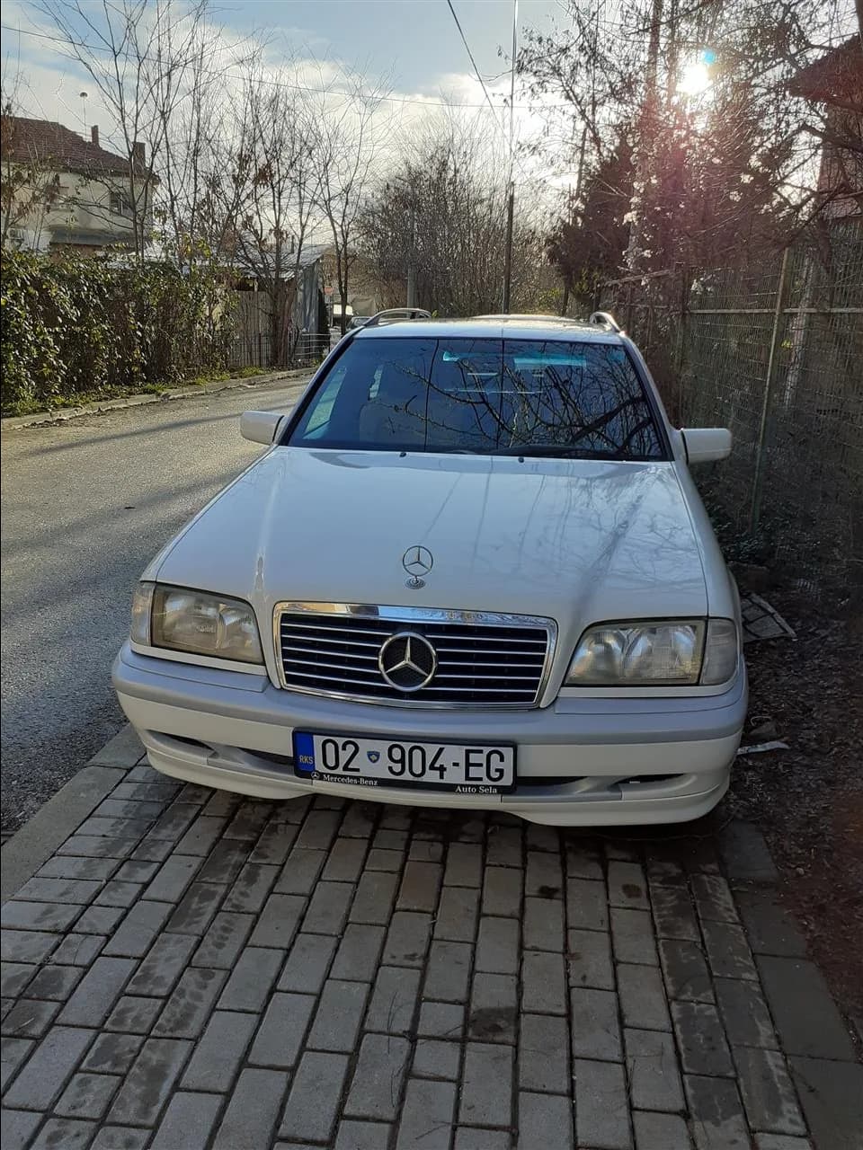 Mercedes C180, Benzinë 1.8 — foto 1 nga 12