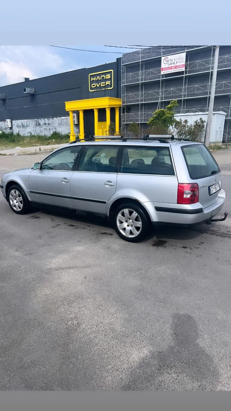 Volkswagen Passat 2004 — foto 1 nga 10