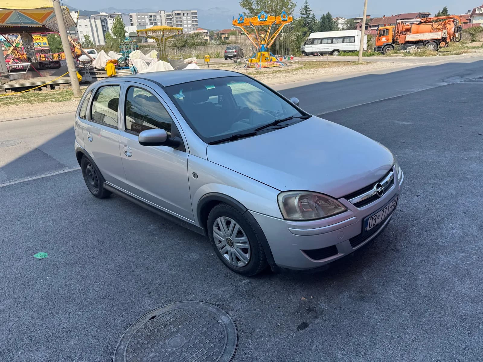 Opel Corsa 1.2 CDTI — foto 2 nga 8
