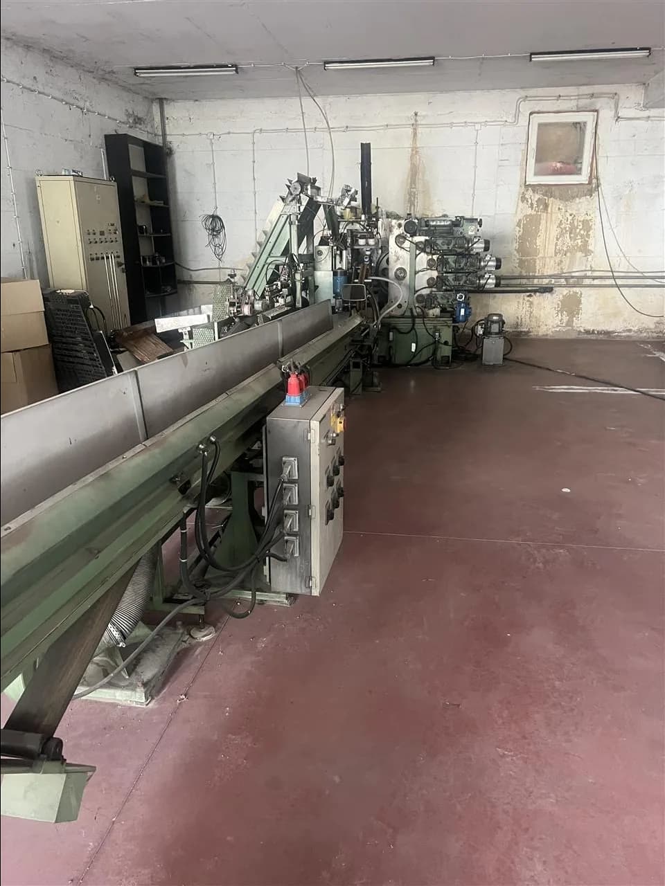 Makinë për prodhimin e plastikës — foto 1 nga 5
