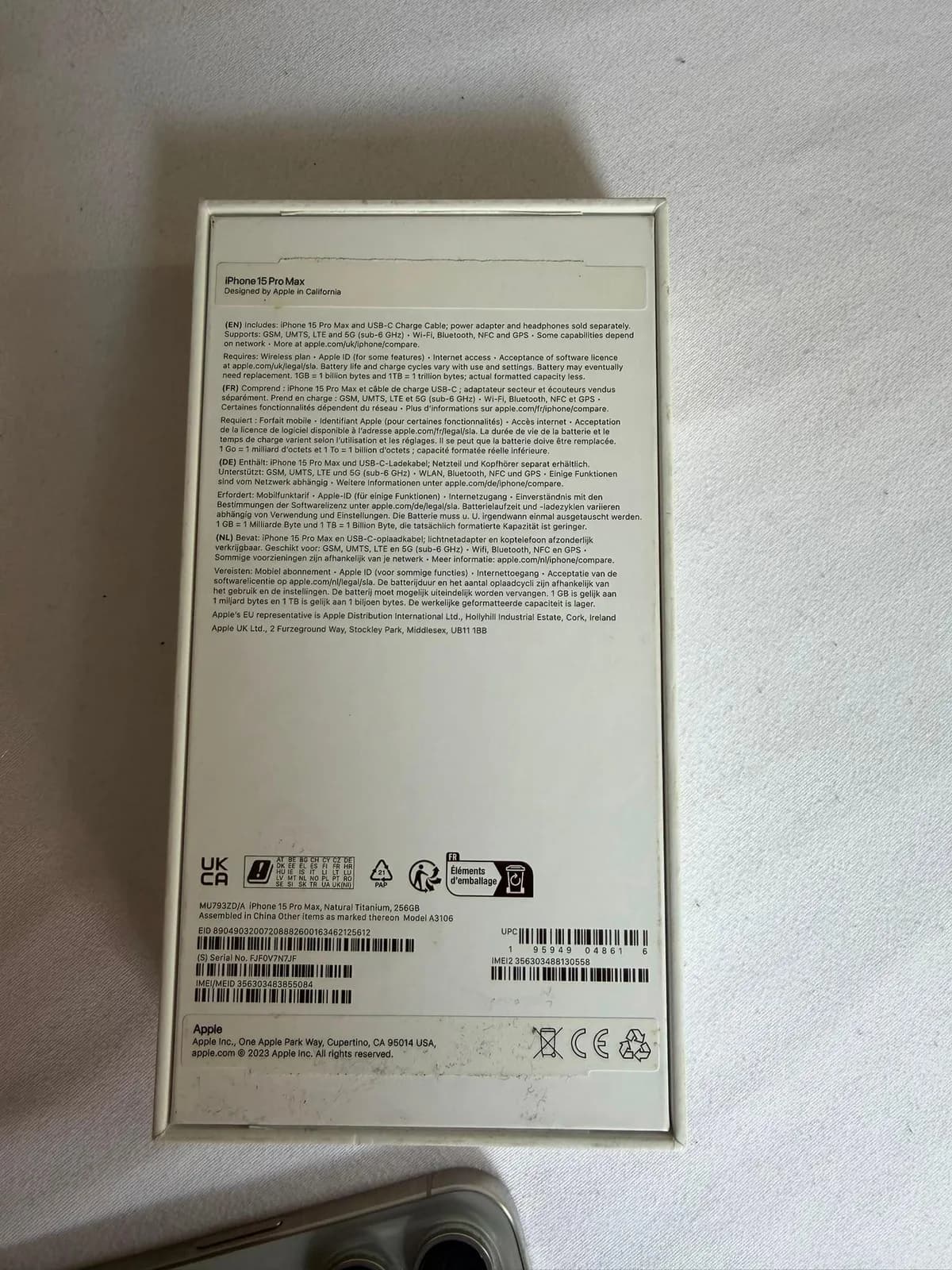 iPhone 15 Pro Max, 256 GB - paketim origjinal — foto 2 nga 9