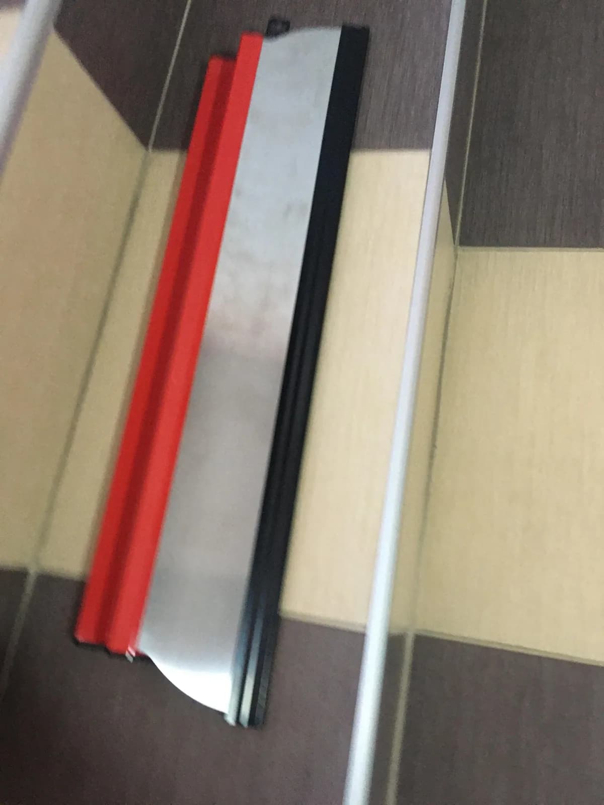 Shitet rrafshuese për glet — foto 1 nga 2