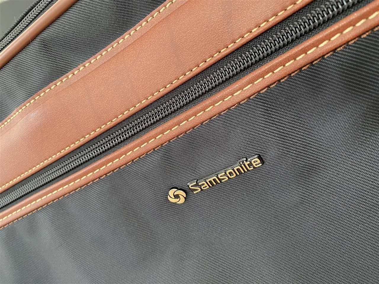 Valixhe Samsonite — foto 2 nga 5
