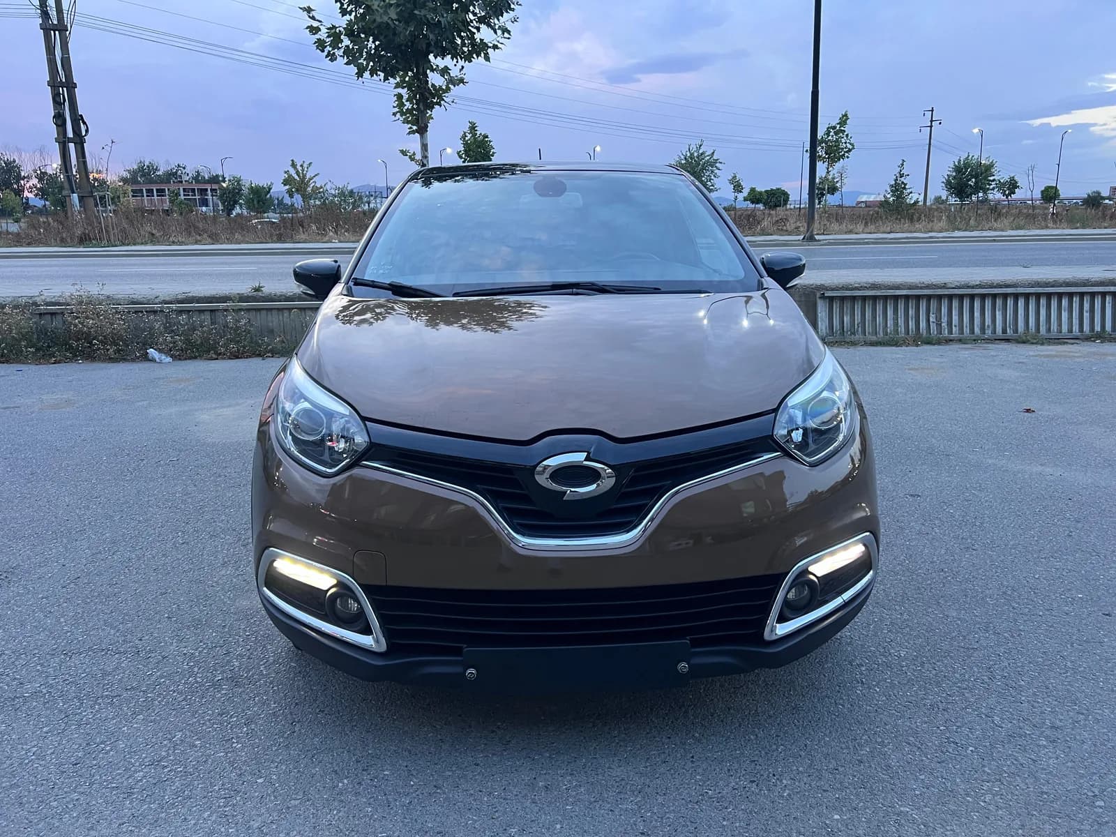 Renault Captur QM3, Automatik, Viti 2016 — foto 2 nga 12