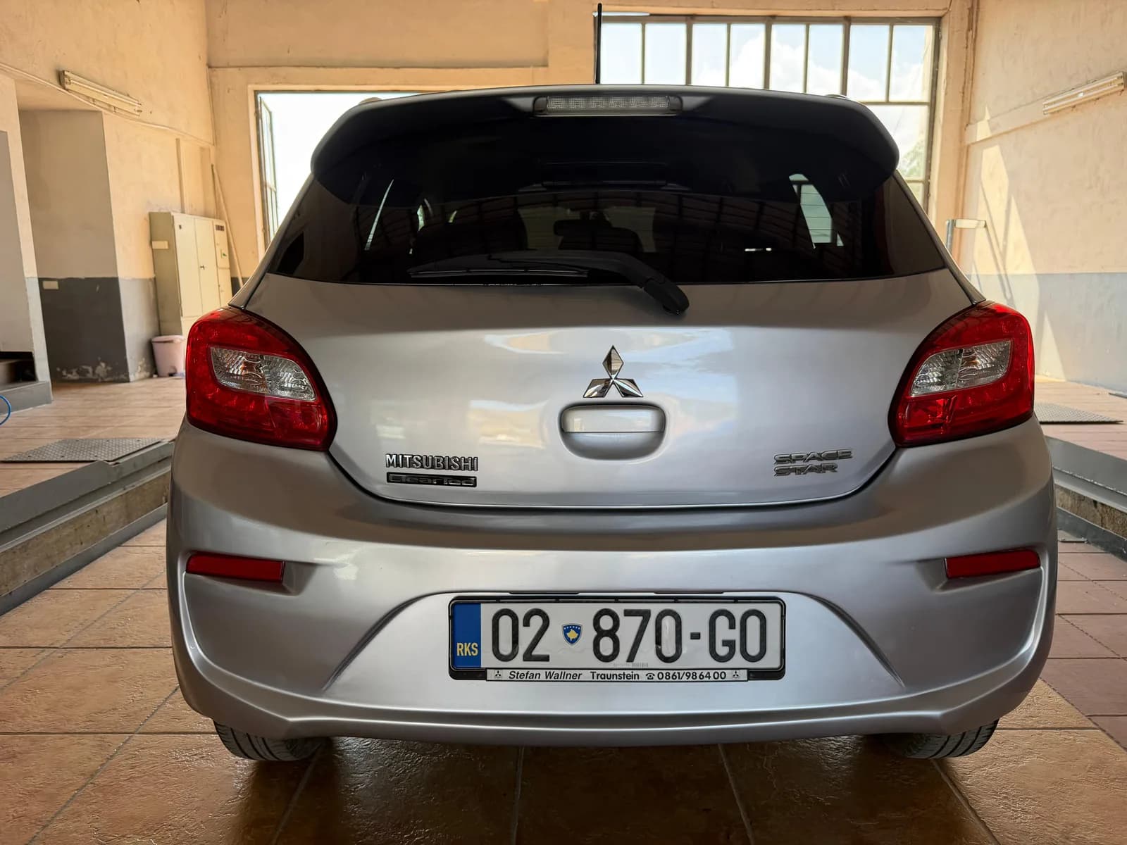 Mitsubishi Space Star - Viti 2016 — foto 2 nga 12