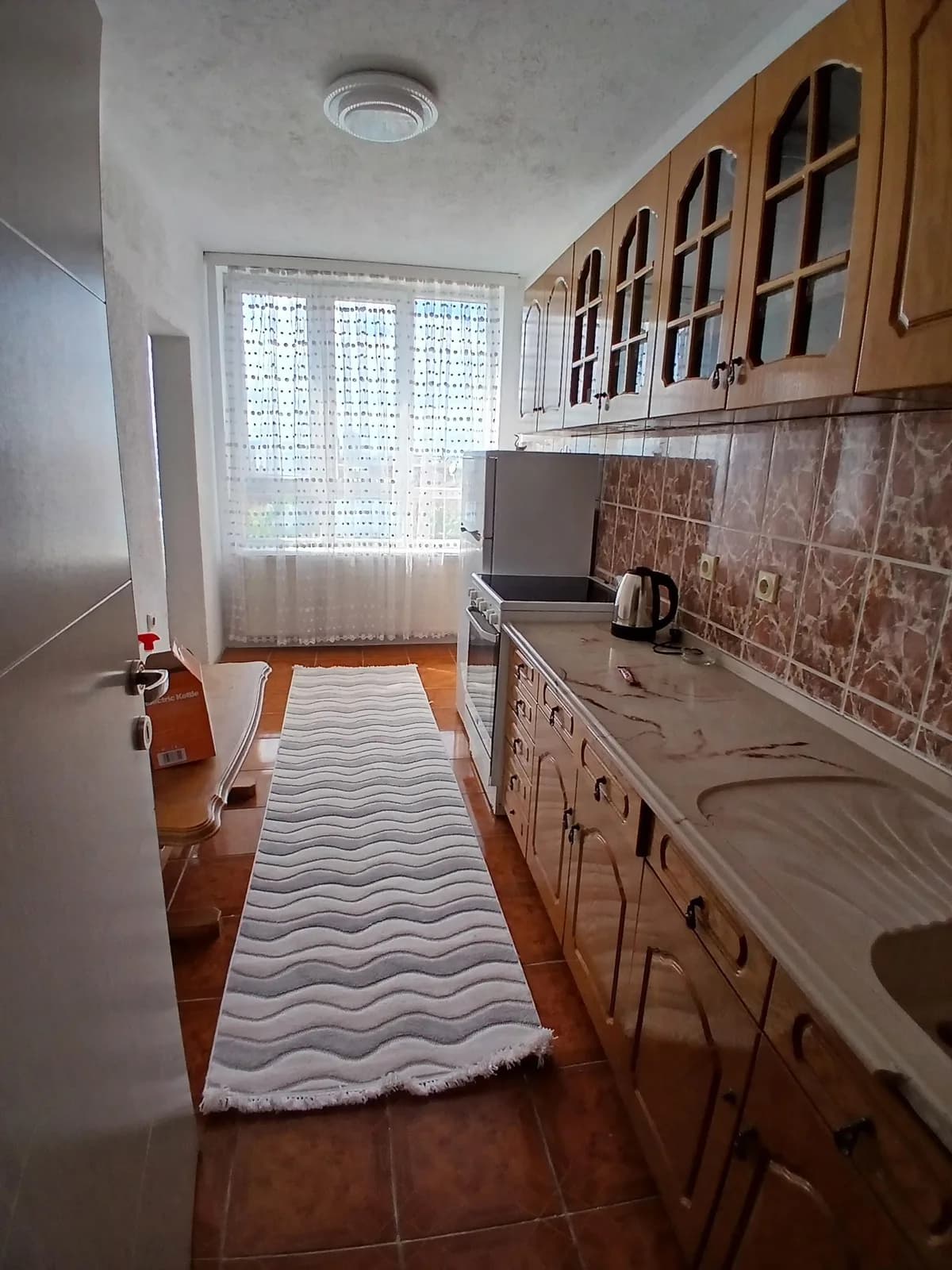 Banesë 1+1 me qira tek Bregu i Diellit, Prishtinë — foto 1 nga 10