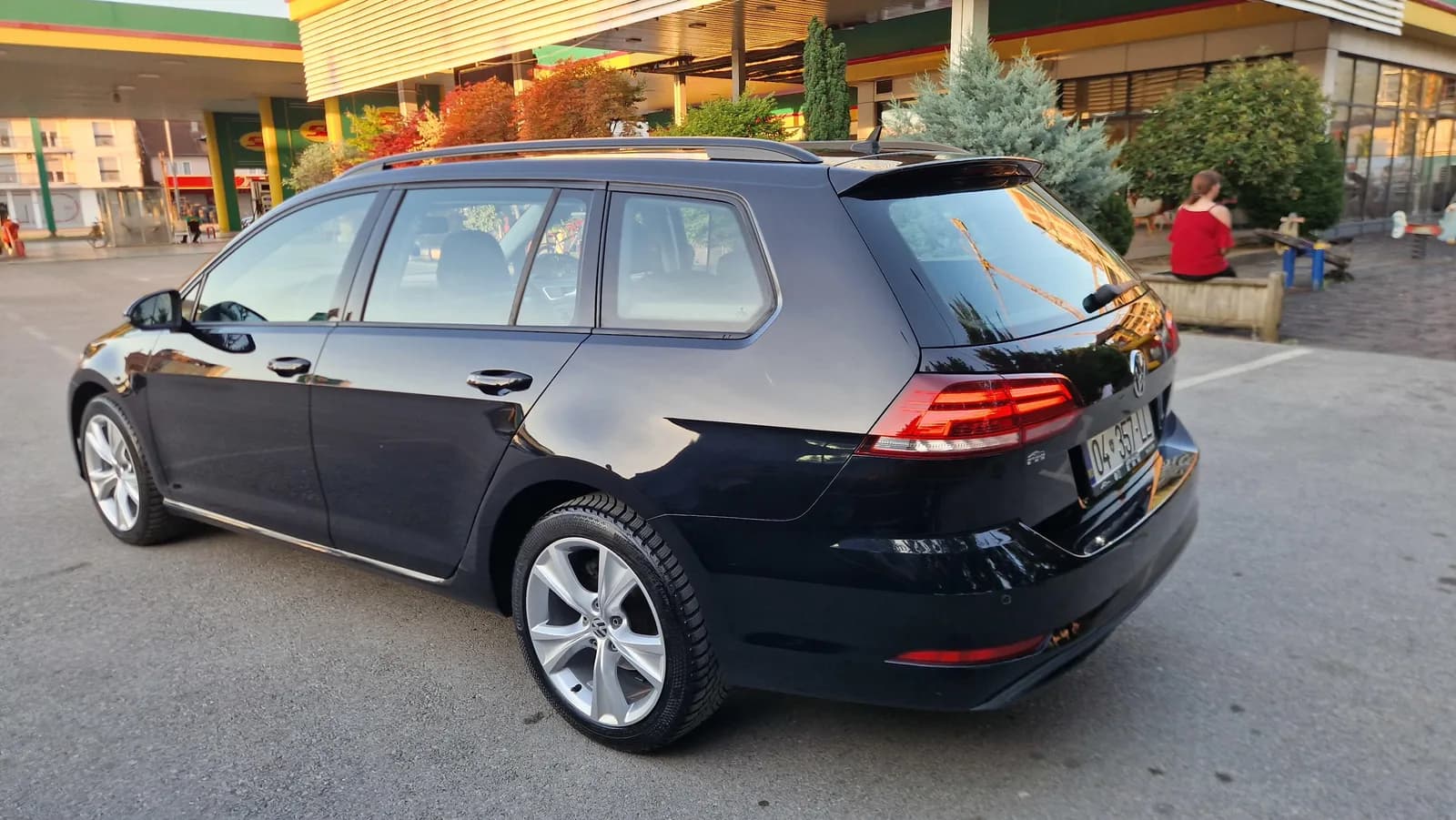 Volkswagen Golf 7, 1.6 Naftë, manual, Viti 2018 — foto 2 nga 12