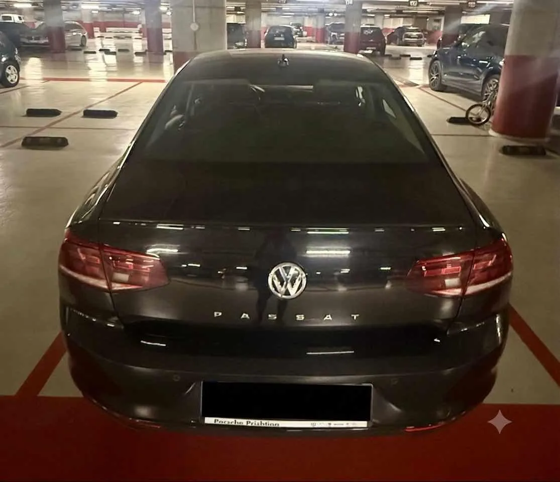 Volkswagen Passat — foto 2 nga 4