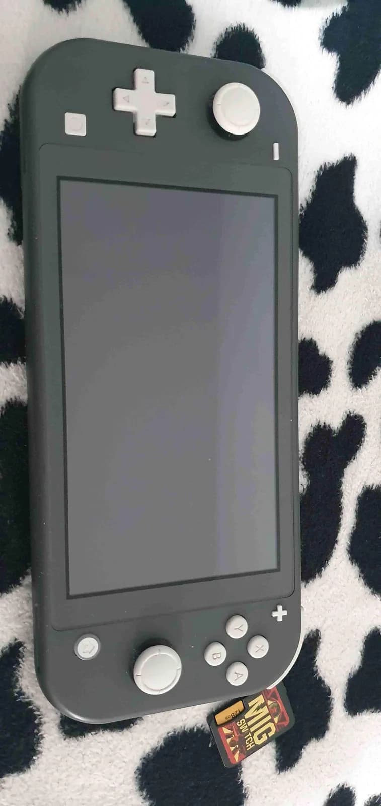 Nintendo Switch Lite — foto 2 nga 8