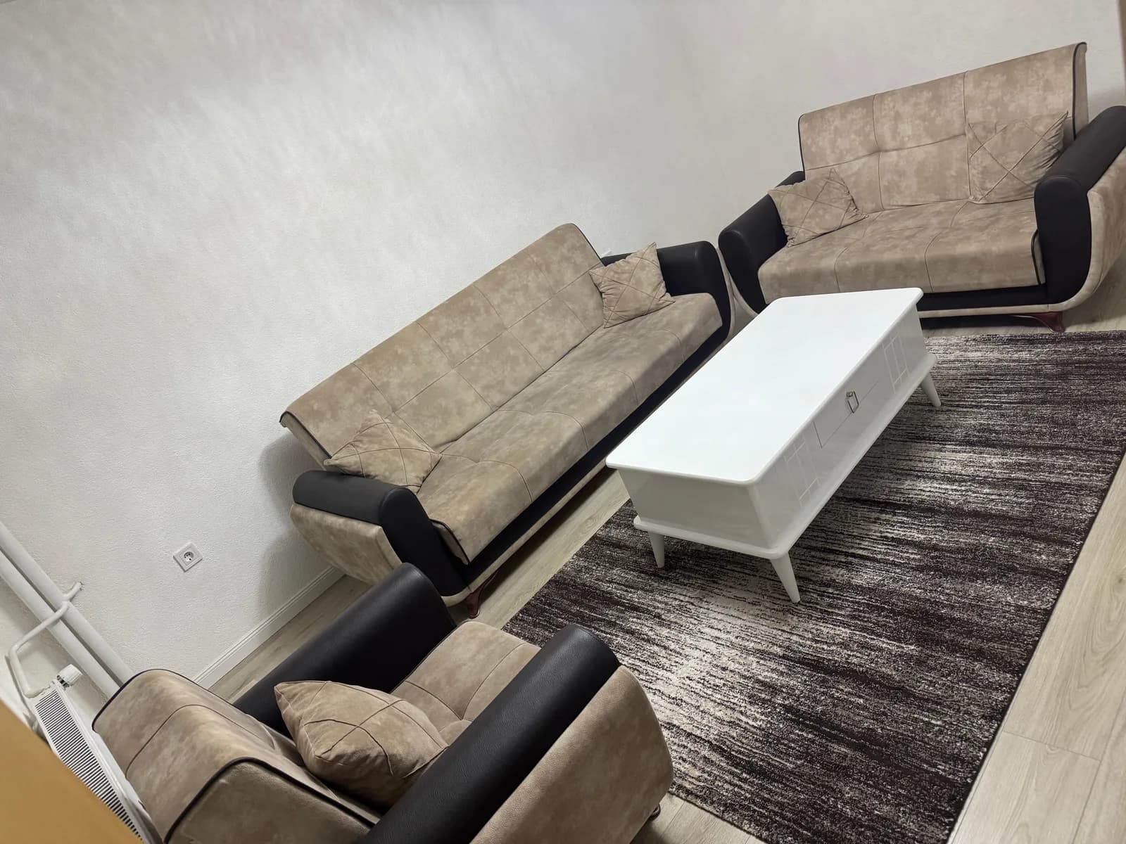 Banesë 1+1 me qira - Lagjja Dardania, Prishtinë — foto 2 nga 9