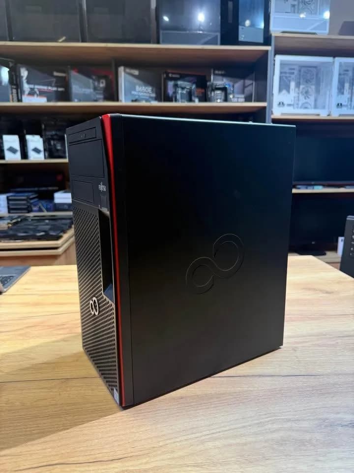 PC Fujitsu i5-9400, 8 GB RAM, 512 GB SSD, Windows 11 Pro — foto 1 nga 4